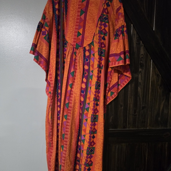 Vibrant Multicolor Maxi Dress - Picture 6 of 10
